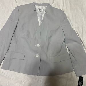 Le Suit 2 pc Suit